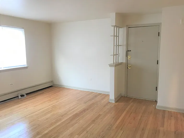 2104 S 17th Ave #8 — Photo 4