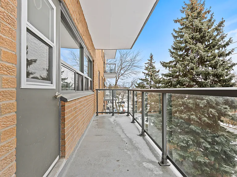 483 Linwell Rd — Photo 13