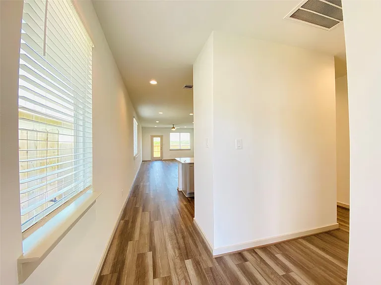 2811 Chancery Summit Ct — Photo 8