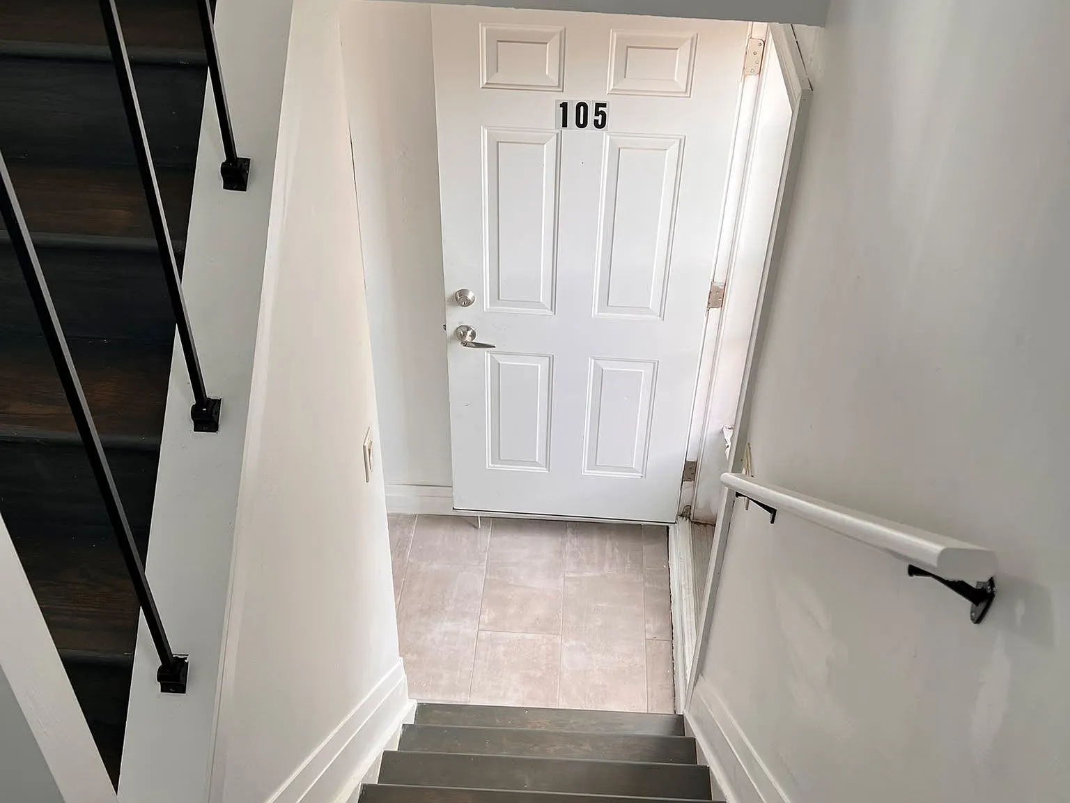 2 bed, $2,450 — Photo 3