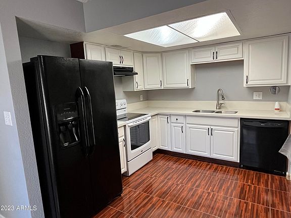 5th image of 1342 W Emerald Ave Unit 323