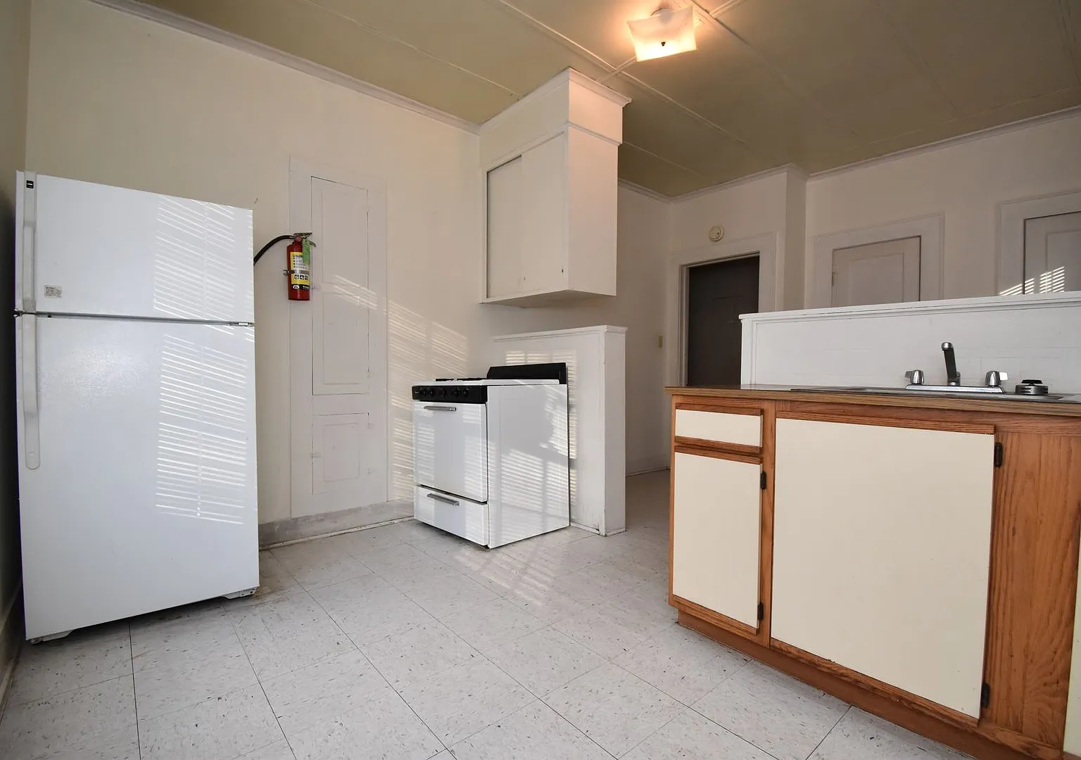 One Bedroom House Close to LA Tech & Downtown Ruston — Photo 2