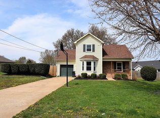 931 Arrow Cir, Oak Grove, KY 42262