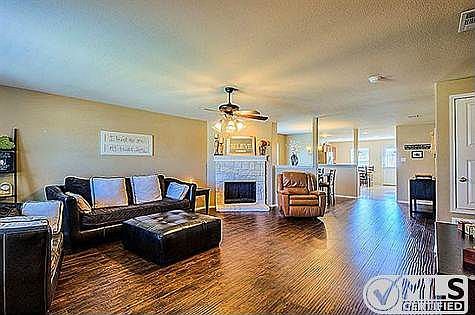 4th image of 305 Blue Sage Dr