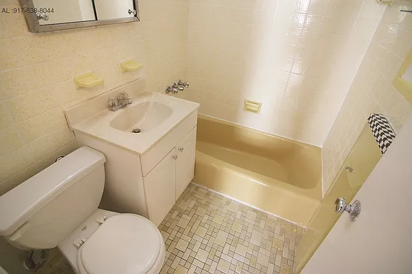 Rented by America Mecca Realty LLC | media 7