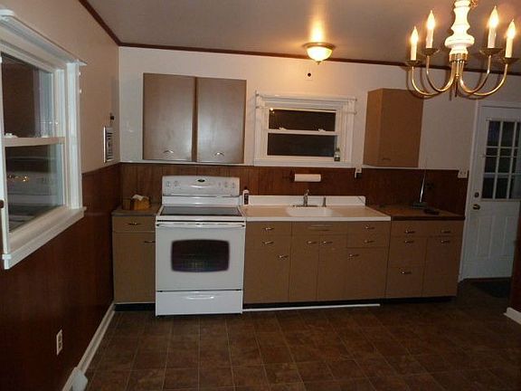 3rd image of 2764 Ironville Pike