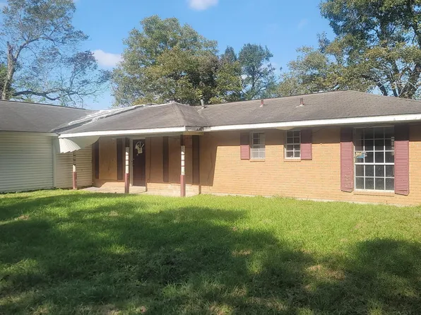 565 Kyries Hebert St, Opelousas, LA 70535