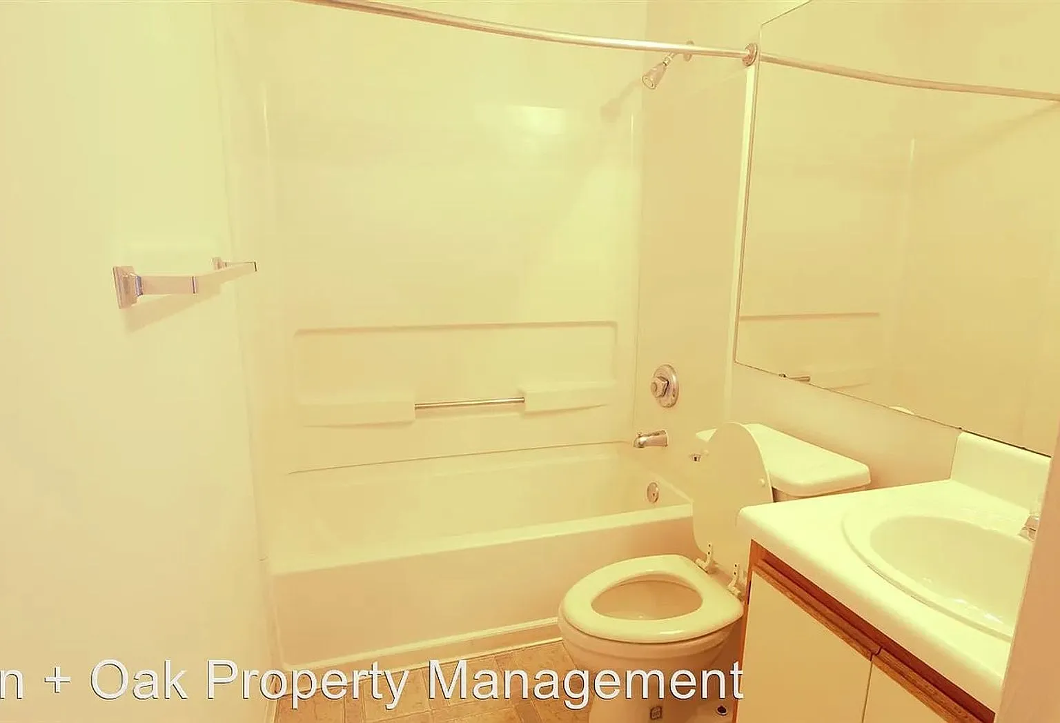 Room in 4 Bedroom Home at Collegiate Cir — Photo 1