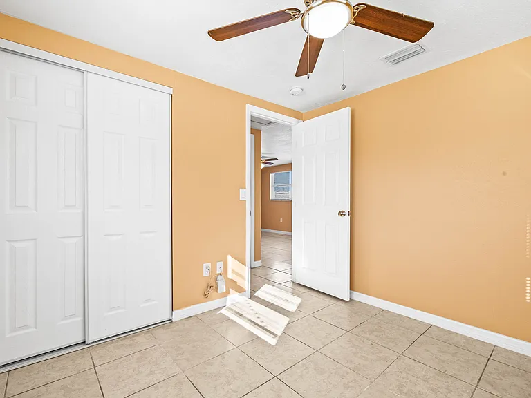 2137 Ranchita Trl — Photo 11