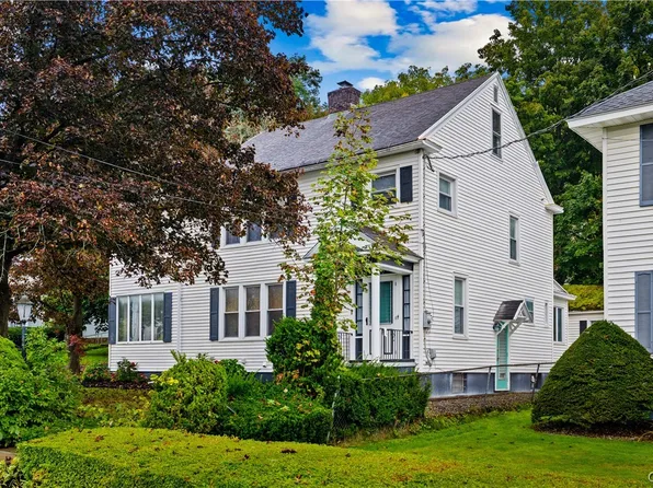 22 Prospect St, Utica, NY 13501
