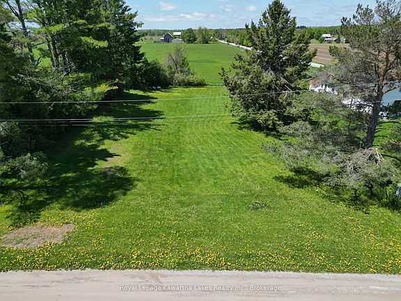 3rd image of 8 Fulsom Cres