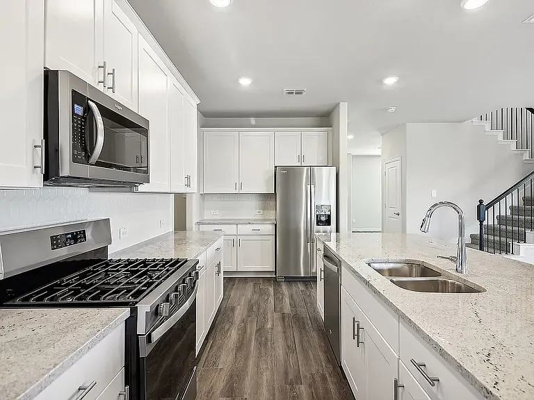 611 Marigold Hill Way — Photo 3