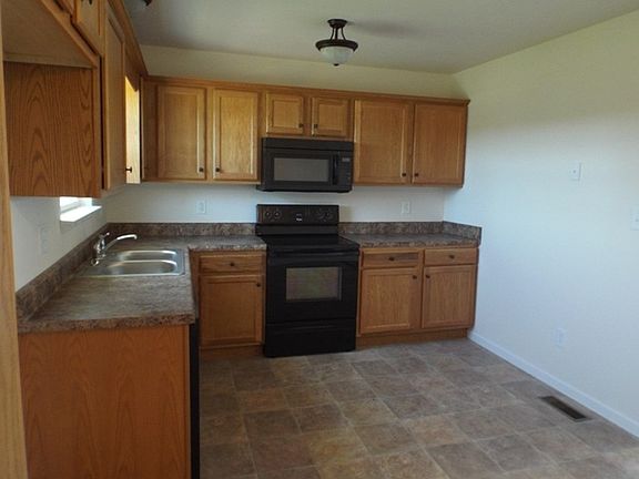 4th image of 2429 Ella Dr SE