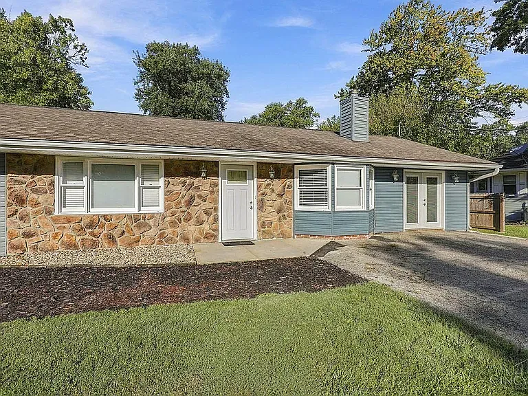 3 bed, 1788 sqft, $2,700 — Photo 1