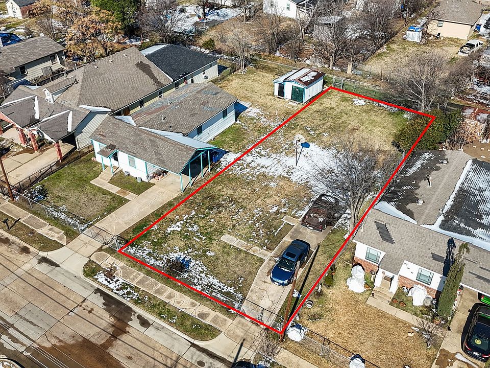 1st image of 8003 S Nassau Cir