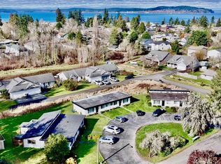 814 5th St, Steilacoom, WA 98388