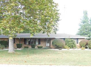 1208 N Links Rd, Winamac, IN 46996