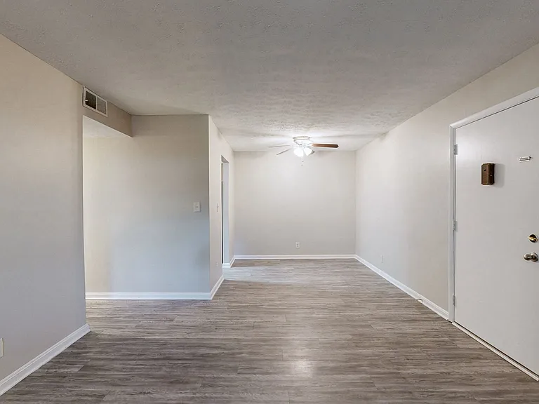 St. Francis Apartments — Photo 21
