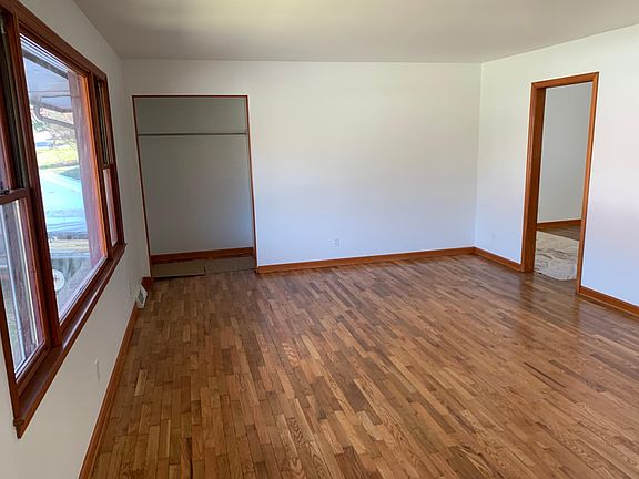 2nd image of 218 Langford Ave