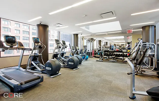 Rented by CORE | media 35