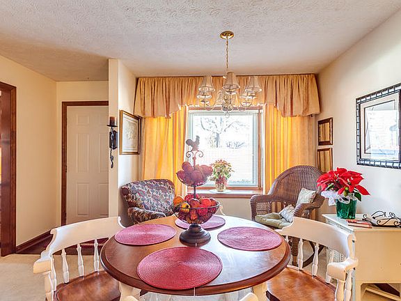 4th image of 4448 Washington Ct