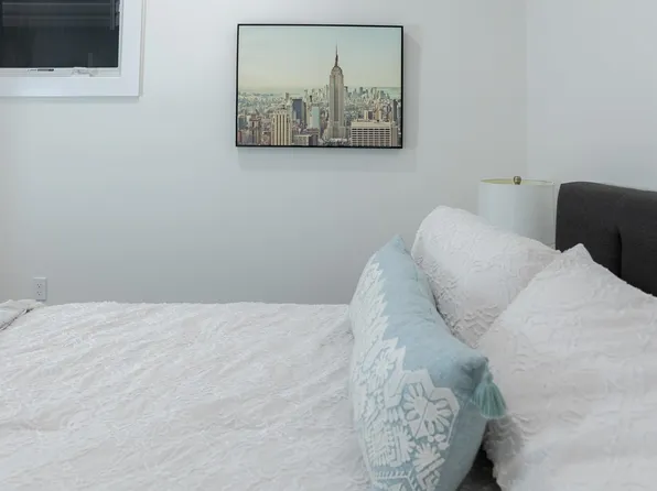 39 Boyd Avenue image 23 of 29