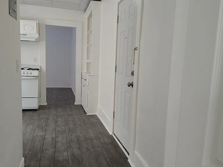 6 School St #8 — Photo 12