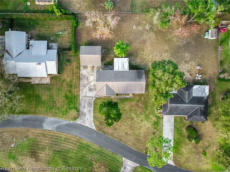 3407 Divot Rd — Photo 38
