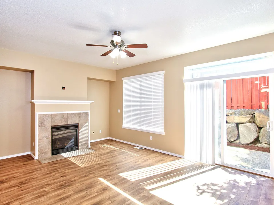1622 SW San Mateo Ter #1