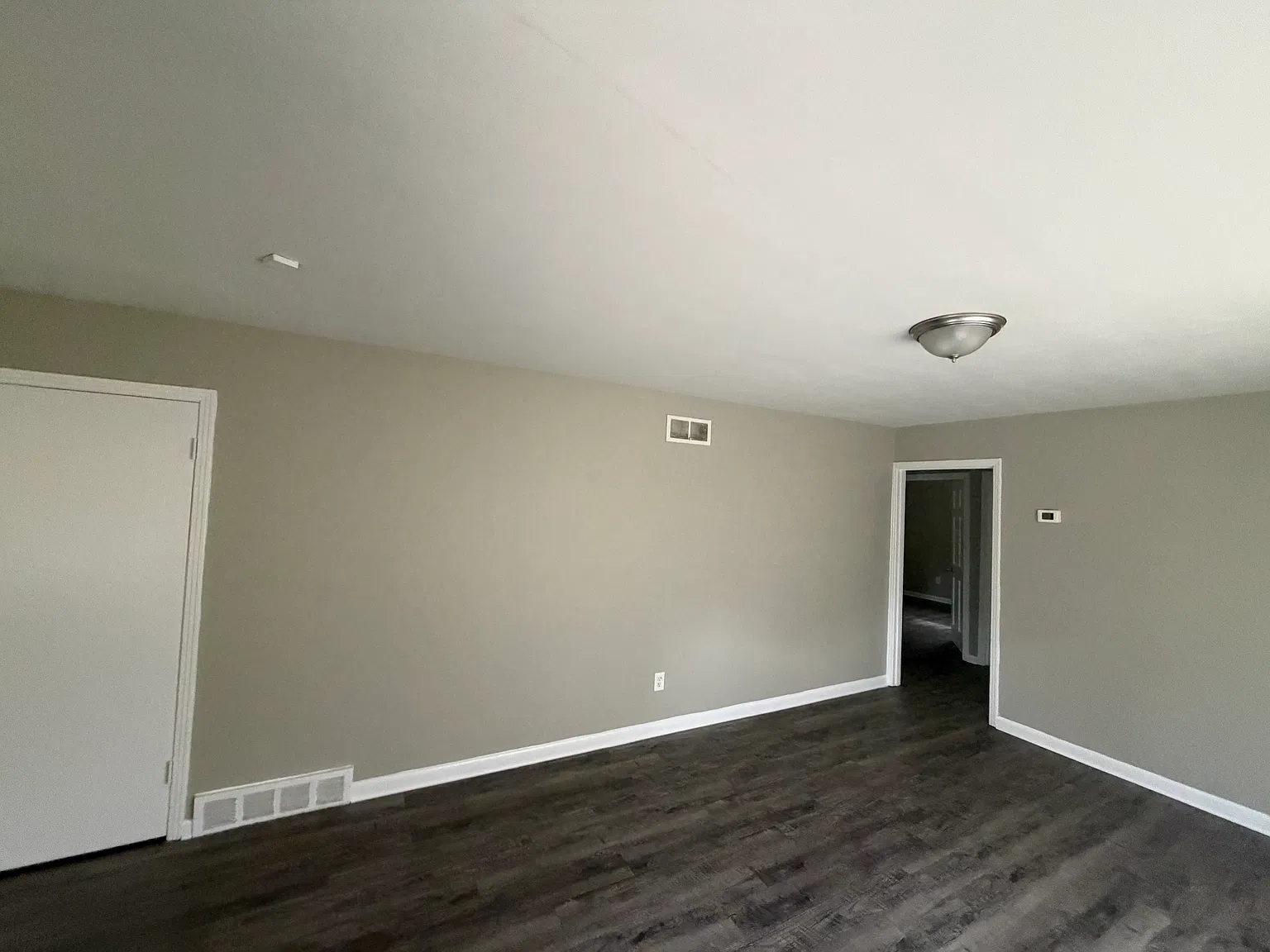 Beautiful 3/1.5 in 38127 Section 8 Approved — Photo 4