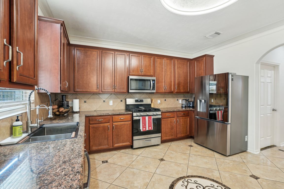 Carmel Chase Ct-018.jpg