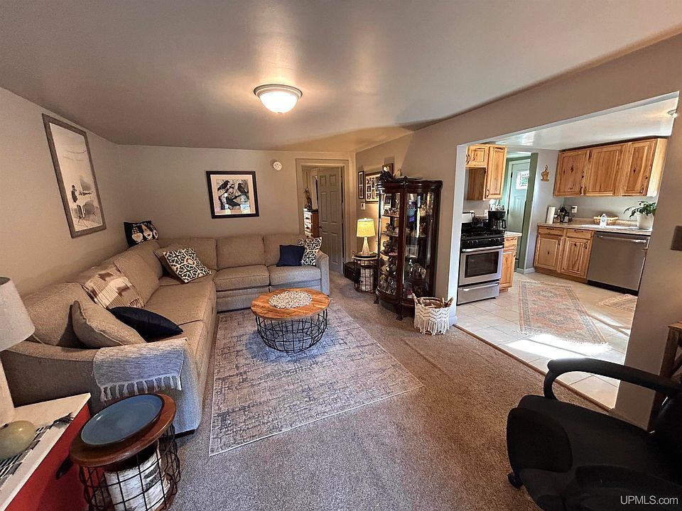 129 Midway Dr, Negaunee, MI 49866 MLS 50123775 Zillow