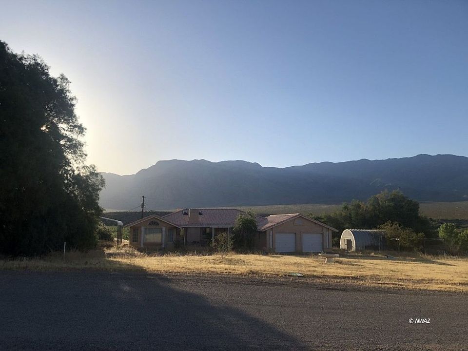 2nd image of Little Field Dr