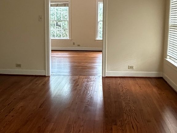 4th image of 1968 Dryden Rd #2