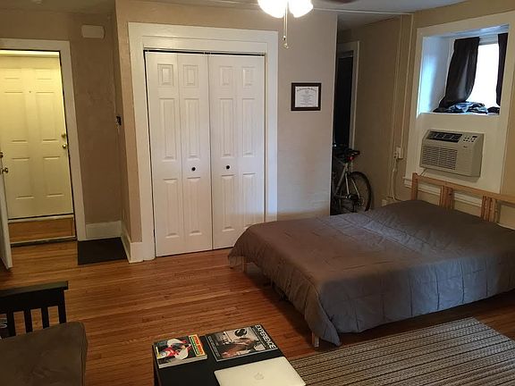3rd image of 853 Beech Ave APT 8