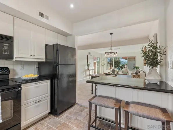 6876 Hyde Park Dr Unit G, San Diego, CA 92119