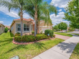 4853 Grand Banks Dr, Wimauma, FL 33598