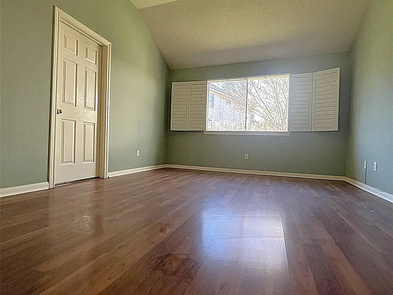 6839 Catarina Cir — Photo 17