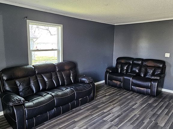 5th image of 81 Creek Cir
