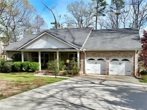 101 Lancelot Dr, Clemson, SC 29631