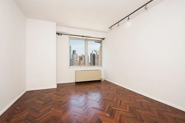 Rented by Owner | media 3