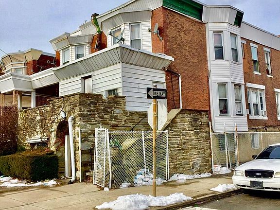 2nd image of 5617 Spruce St