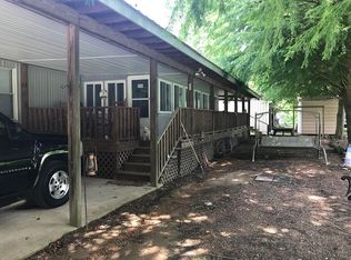 100 Red Oak Tree Dr, Decaturville, TN 38329