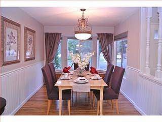 3rd image of 973 Edenbury Ln