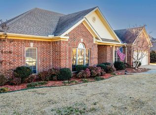 5302 Valhalla Dr, Benton, AR 72019