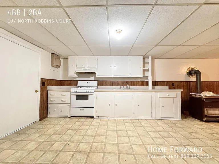 107 N Robbins Ct — Photo 9