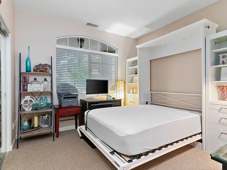 Murphy bed when it's open