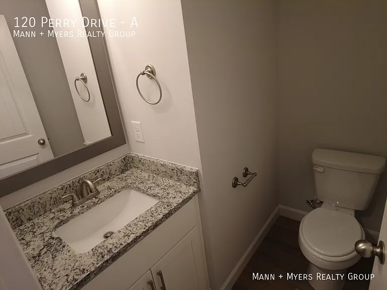 120 Perry Dr #A — Photo 15