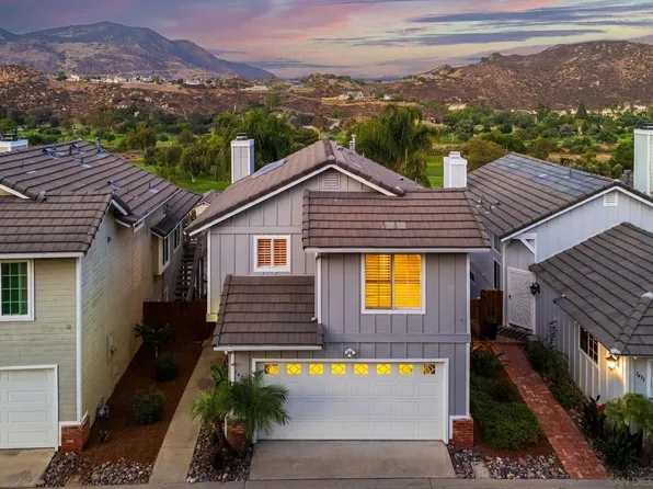 1427 Golden Harvest Ln, El Cajon, CA 92019