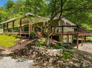 3 Dots Dr, Candler, NC 28715